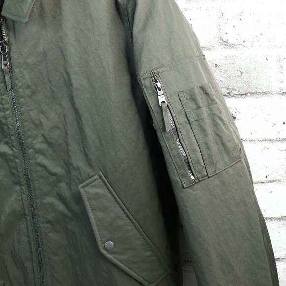 Banana Republic Men's Bomber Jacket Size Large Olive Green BNWT - Picture 6 of 16